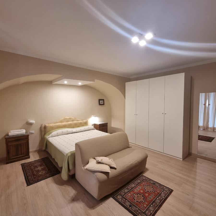 Toledo'S Rambla Casa Vacanze 나폴리 외부 사진